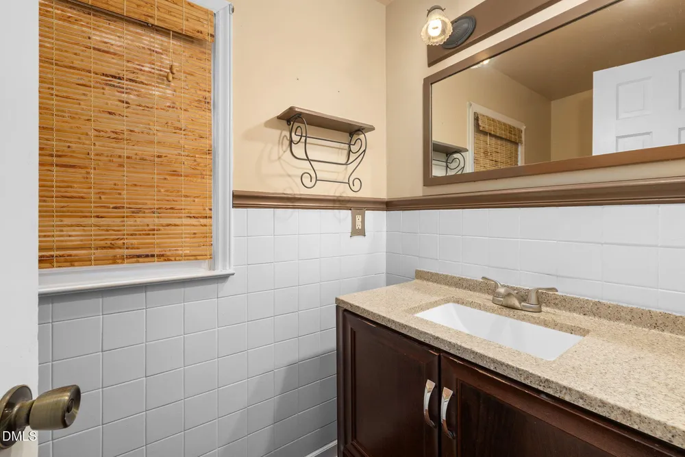 3209 Marie Dr, Raleigh, NC 27604