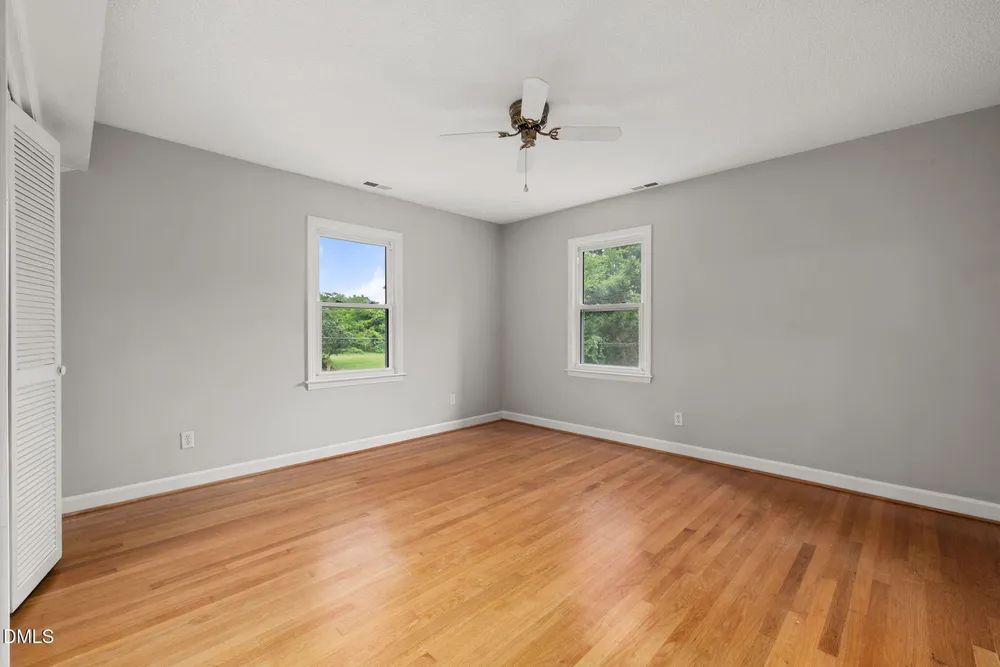 3209 Marie Dr, Raleigh, NC 27604