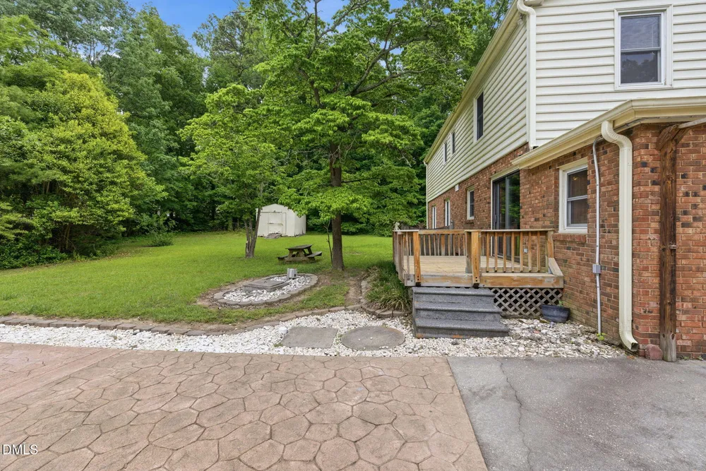 3209 Marie Dr, Raleigh, NC 27604