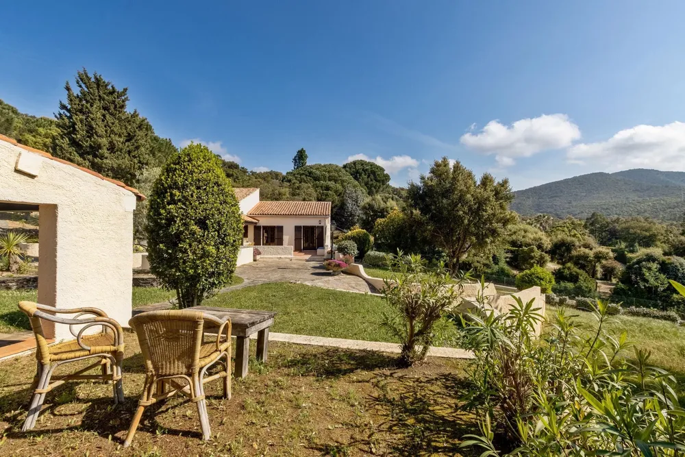 Bormes-les-Mimosas, 83230, France