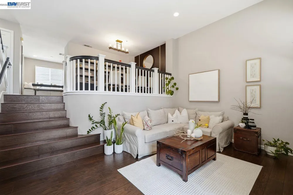 4847 Mangrove Dr, Dublin, CA 94568
