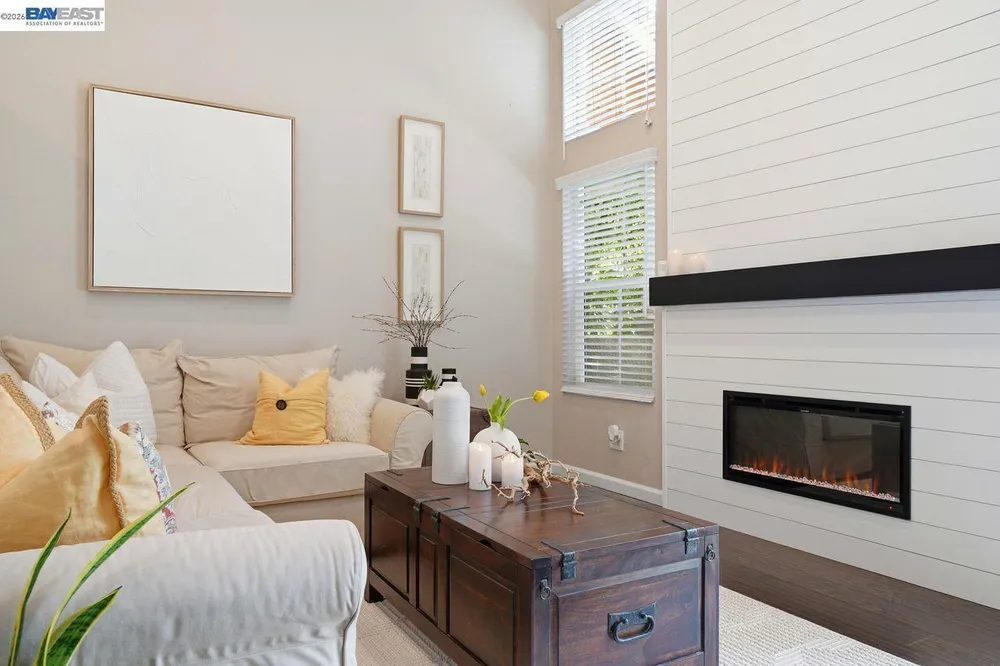 4847 Mangrove Dr, Dublin, CA 94568