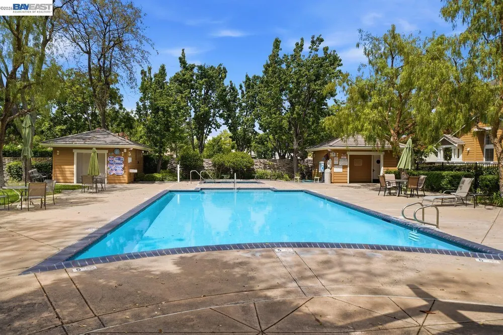 4847 Mangrove Dr, Dublin, CA 94568