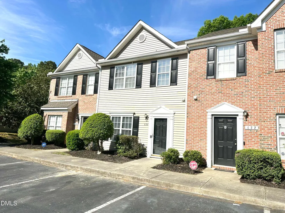 424 Alero Rd, Raleigh, NC 27610