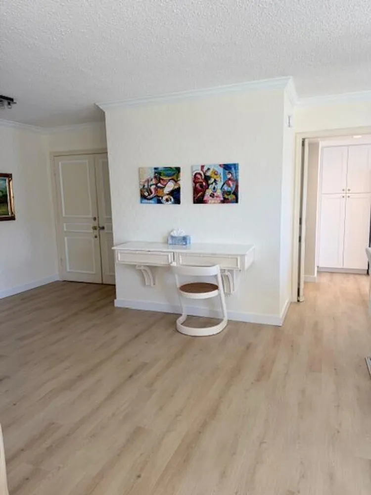 1180 S Ocean Blvd, Boca Raton, FL 33432