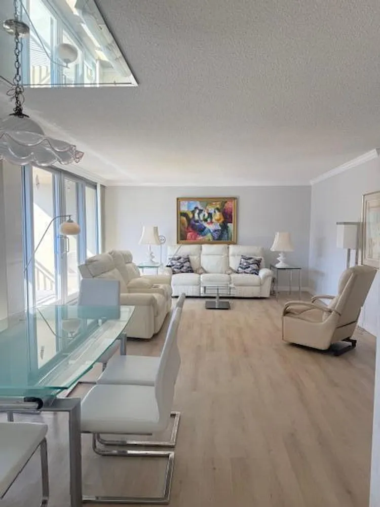 1180 S Ocean Blvd, Boca Raton, FL 33432