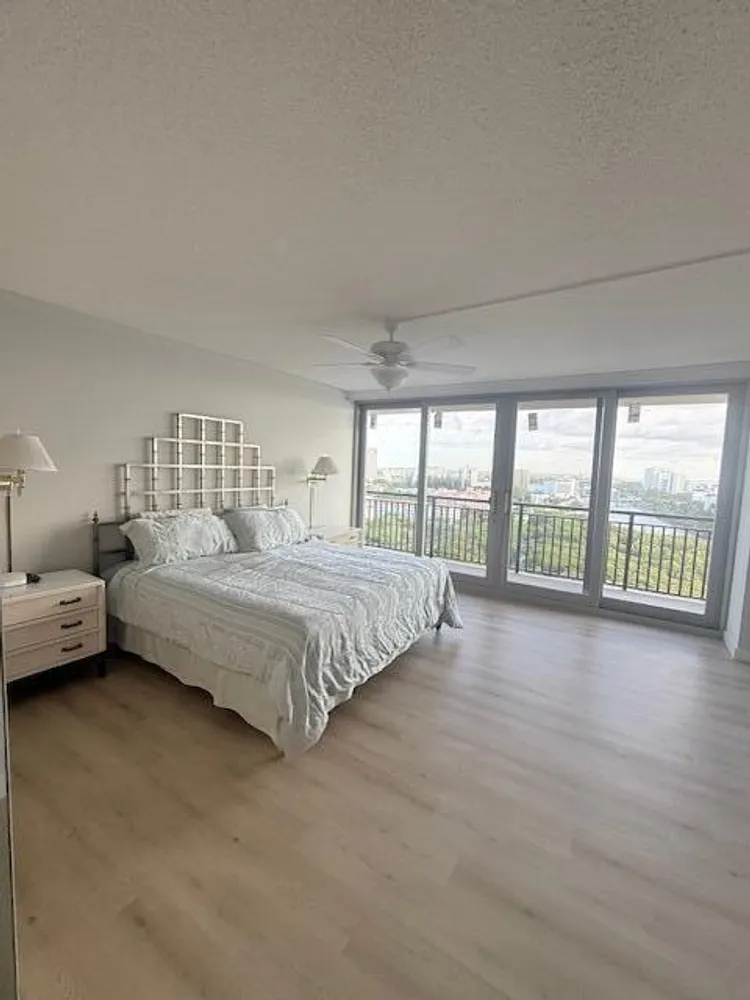 1180 S Ocean Blvd, Boca Raton, FL 33432