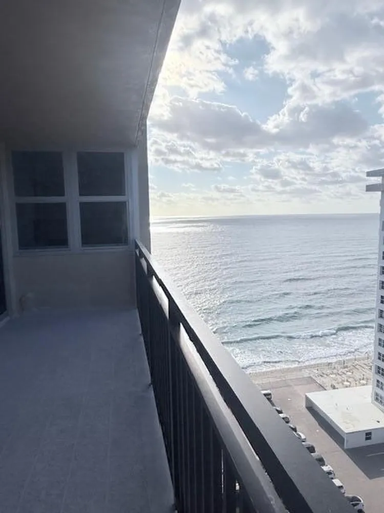 1180 S Ocean Blvd, Boca Raton, FL 33432