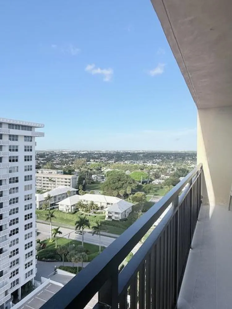 1180 S Ocean Blvd, Boca Raton, FL 33432