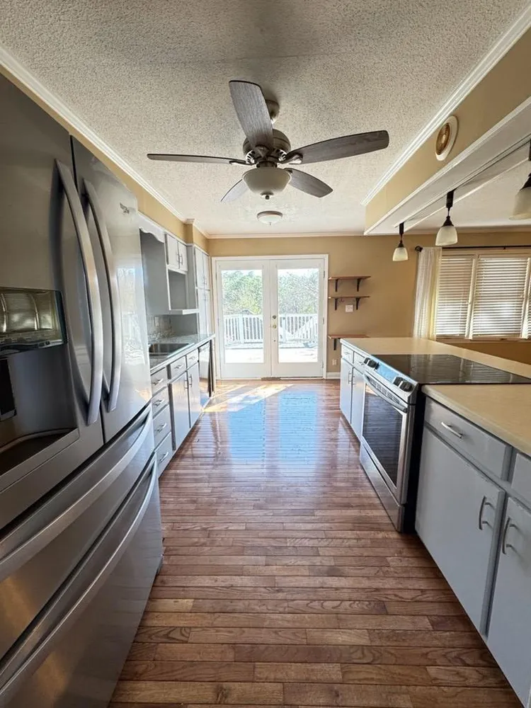 1103 Manly St, Dalton, GA 30720