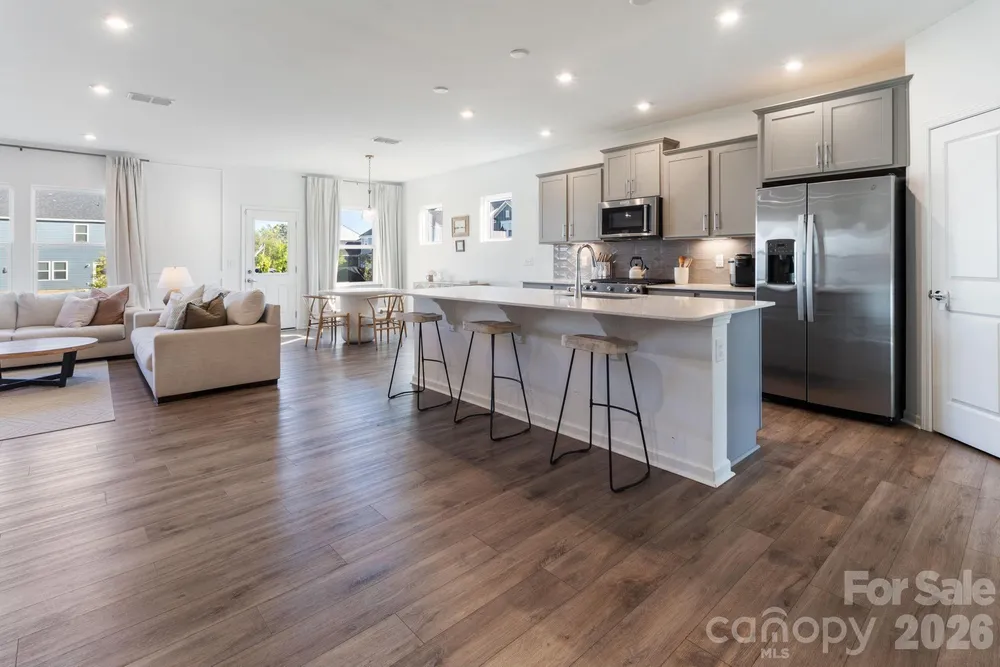 11104 Godwit Ln, Charlotte, NC 28278