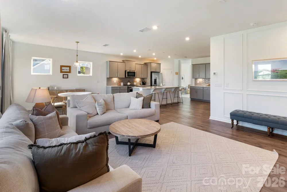 11104 Godwit Ln, Charlotte, NC 28278
