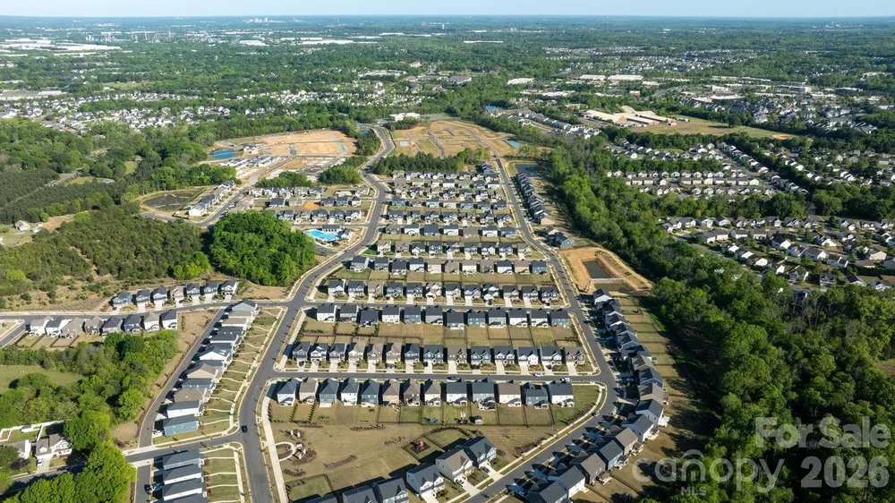 11104 Godwit Ln, Charlotte, NC 28278