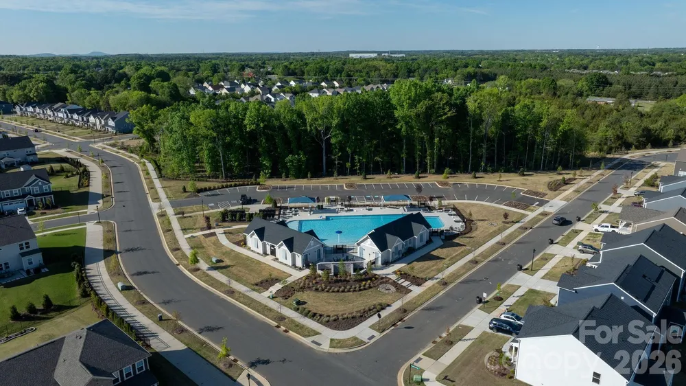 11104 Godwit Ln, Charlotte, NC 28278