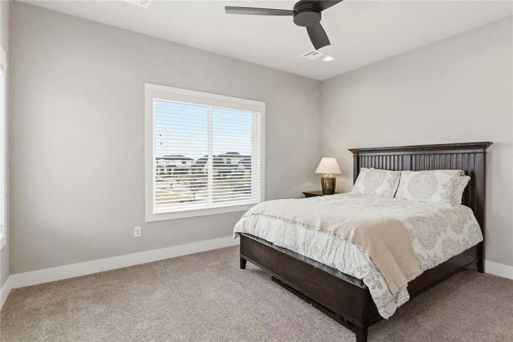 8605 W Migration Way, Bentonville, AR 72713