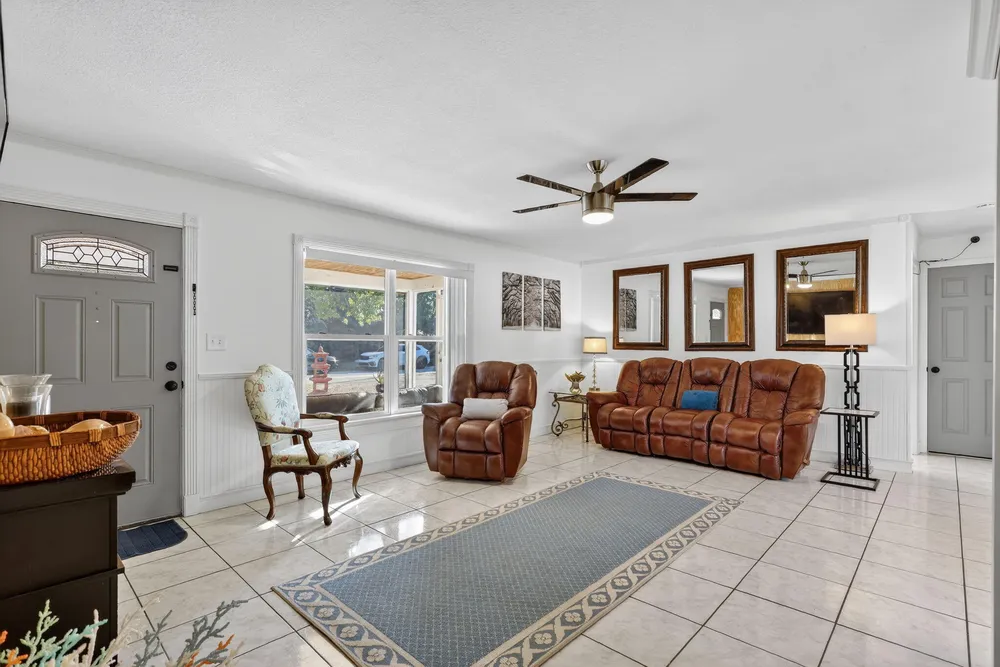 356 Traub Ave, Fort Pierce, FL 34982
