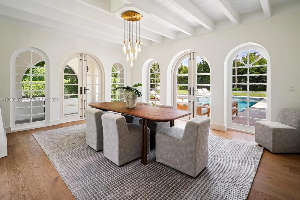 1228 Alhambra Cir, Coral Gables, FL 33134