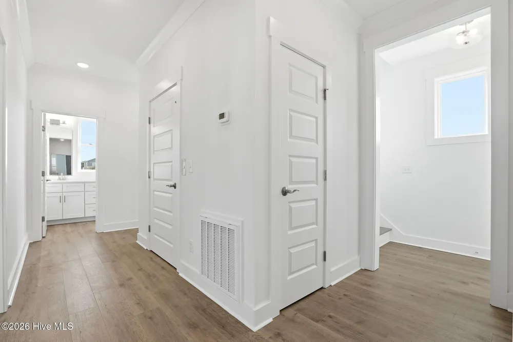 113 Ocean View Ave, Kure Beach, NC 28428