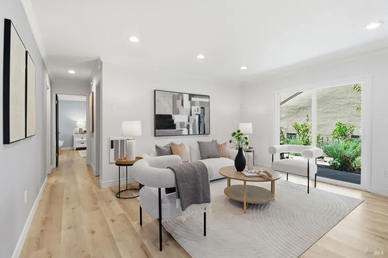 100 Marin Center Dr, San Rafael, CA 94903