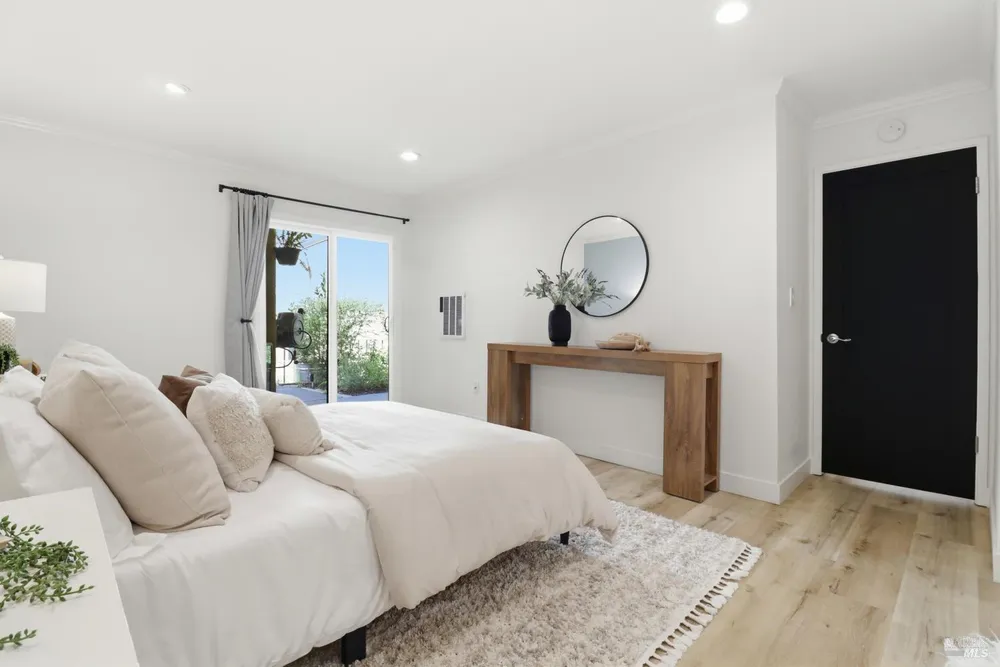 100 Marin Center Dr, San Rafael, CA 94903