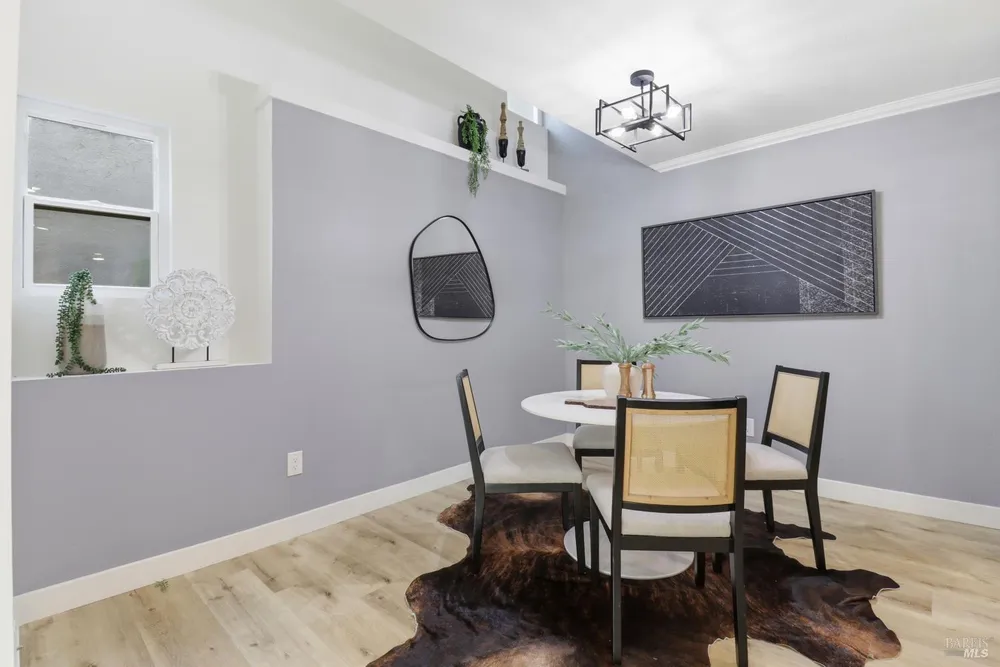 100 Marin Center Dr, San Rafael, CA 94903