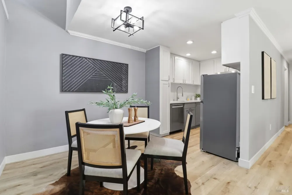 100 Marin Center Dr, San Rafael, CA 94903