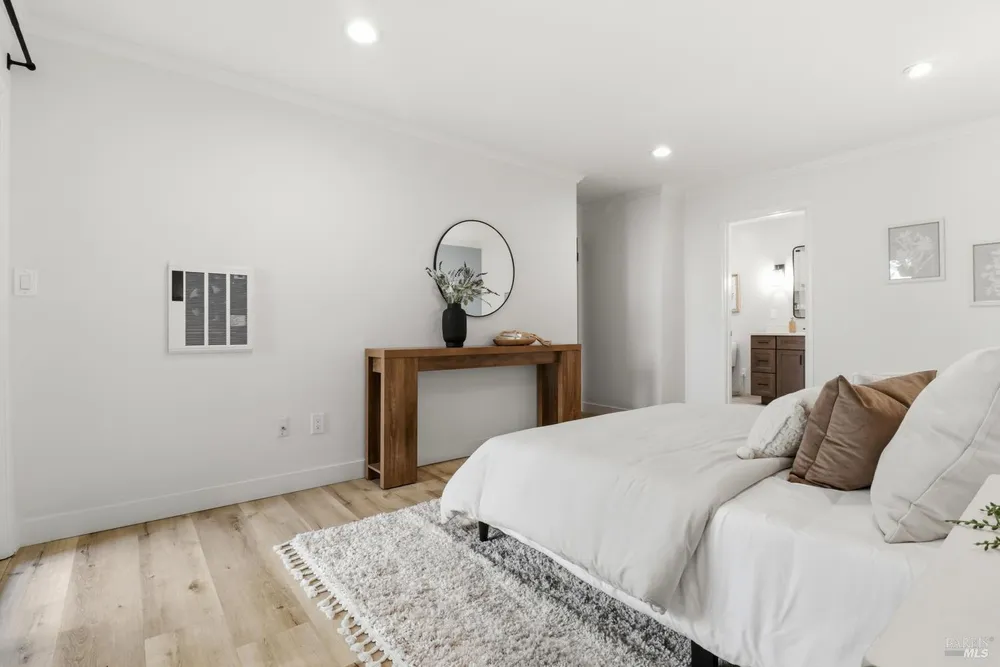 100 Marin Center Dr, San Rafael, CA 94903