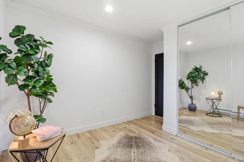 100 Marin Center Dr, San Rafael, CA 94903