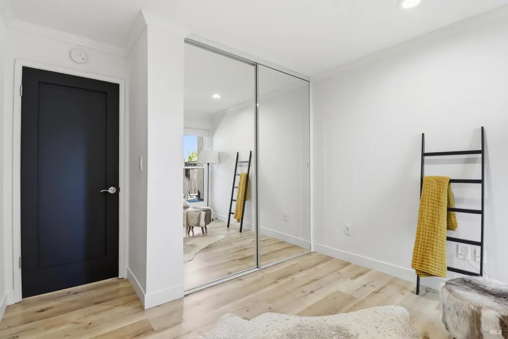 100 Marin Center Dr, San Rafael, CA 94903