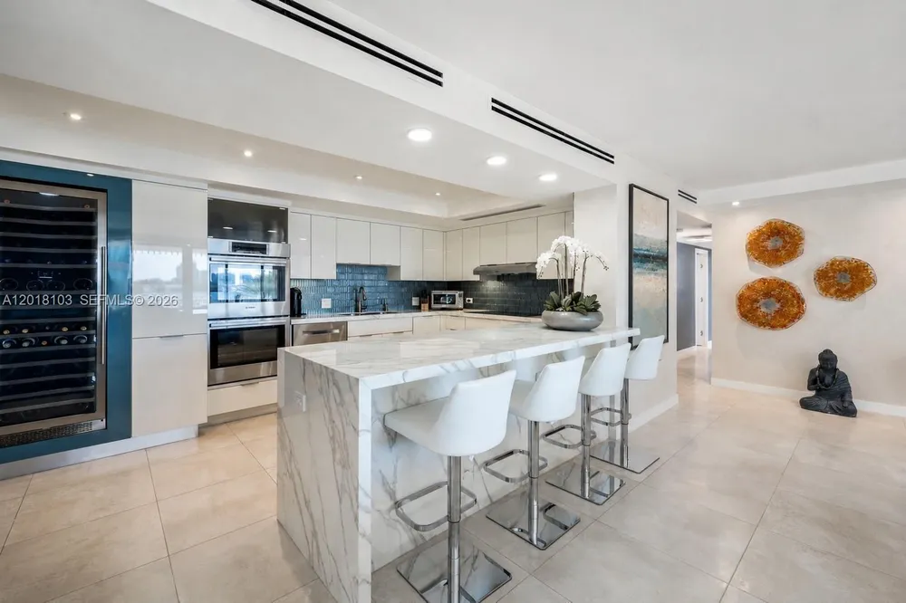 3 Grove Isle Dr, Miami, FL 33133