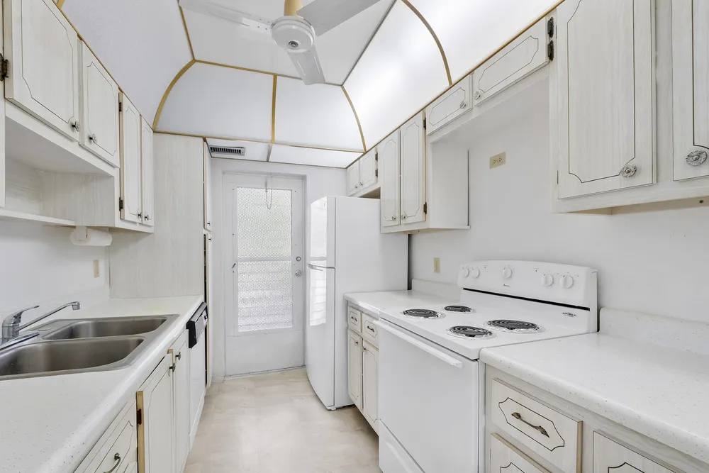 3401 Spanish Trail, Delray Beach, FL 33483