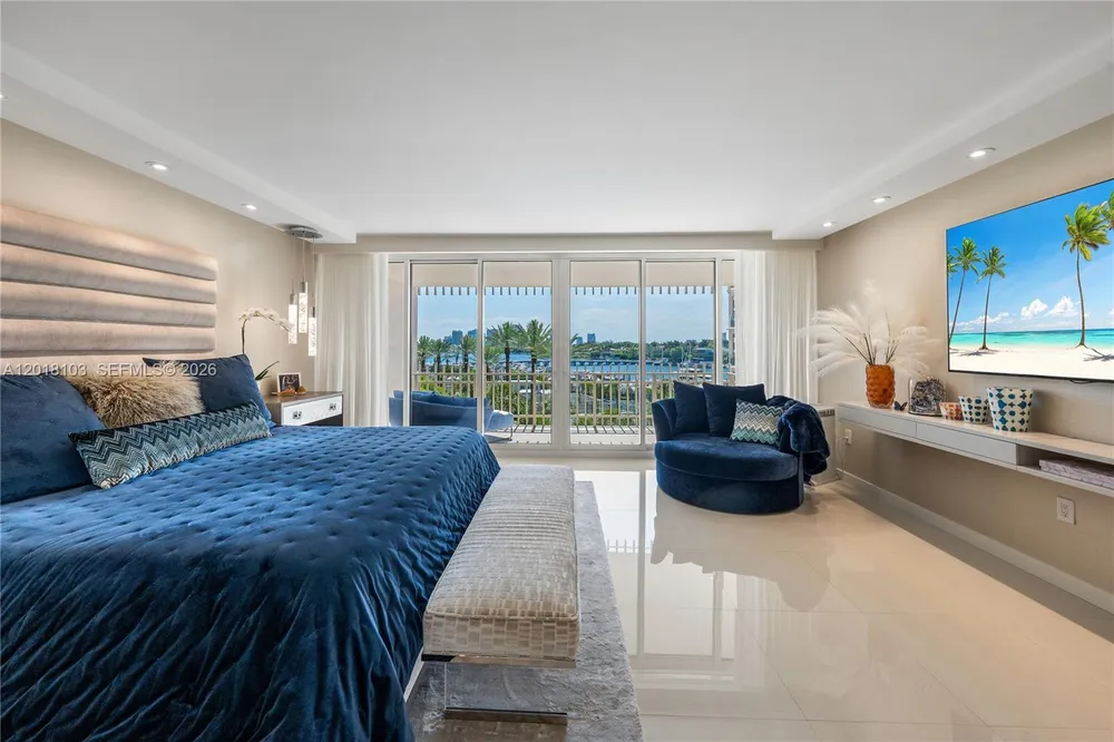 3 Grove Isle Dr, Miami, FL 33133