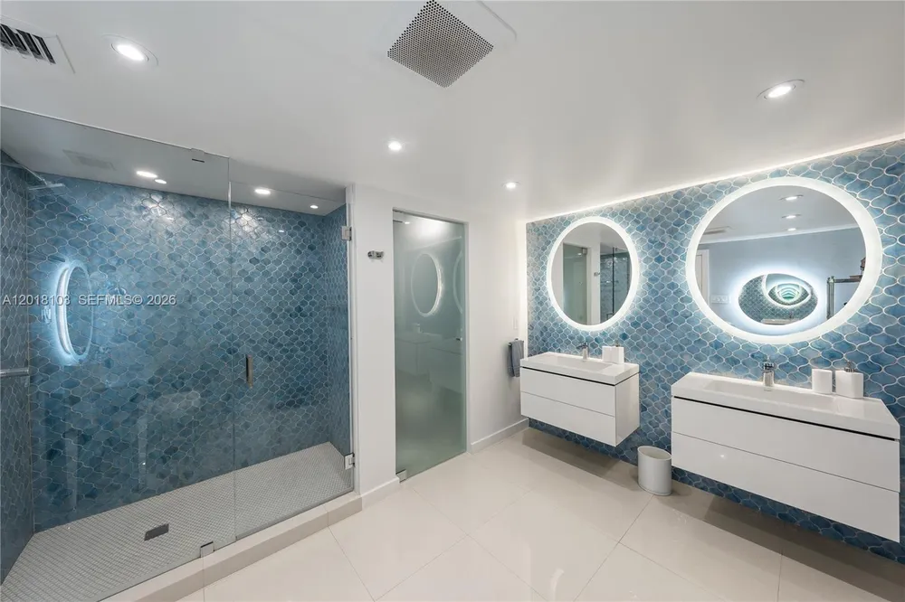 3 Grove Isle Dr, Miami, FL 33133