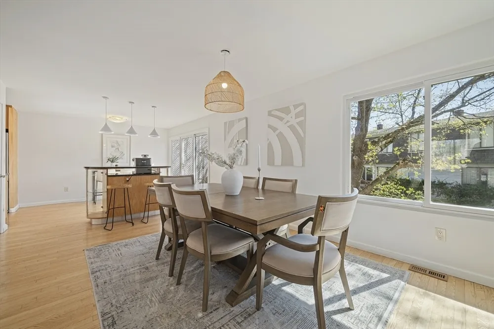 206 Lagrange St, Newton, MA 02467