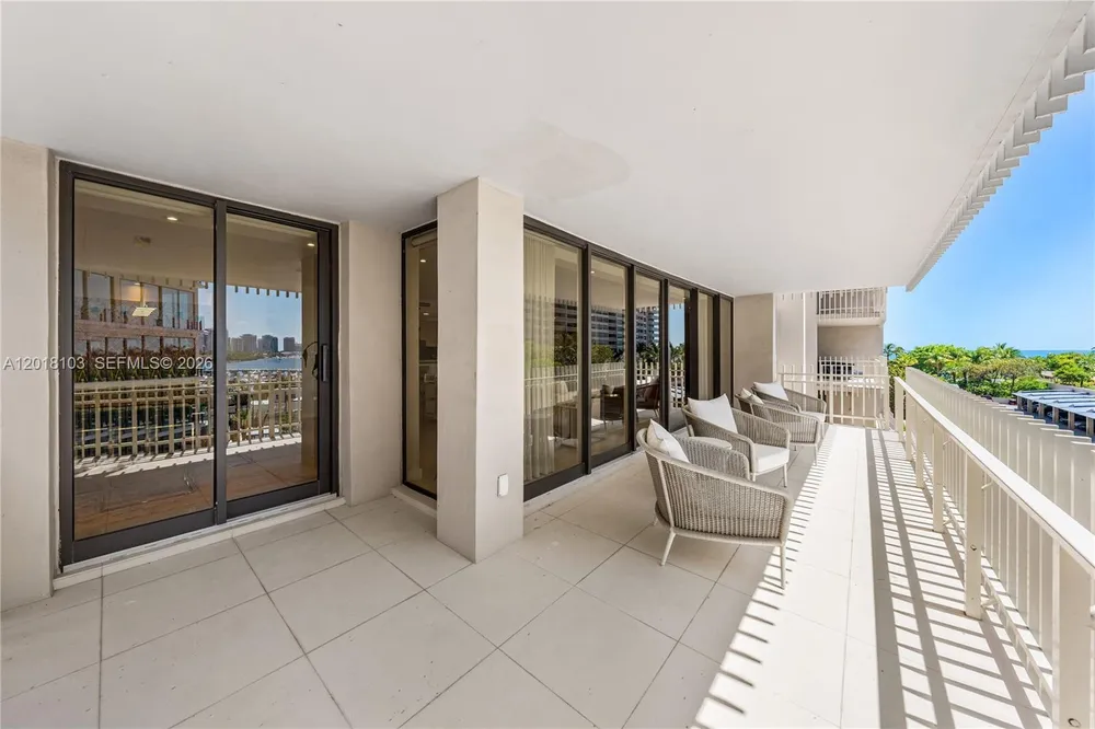 3 Grove Isle Dr, Miami, FL 33133