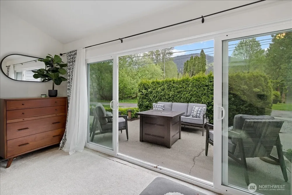 1109 Lewis Ln SE, Issaquah, WA 98027