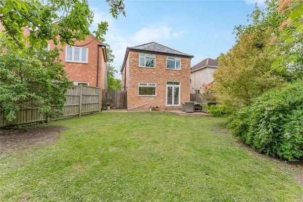 Glapthorn Road, Oundle, PE8 photo 14