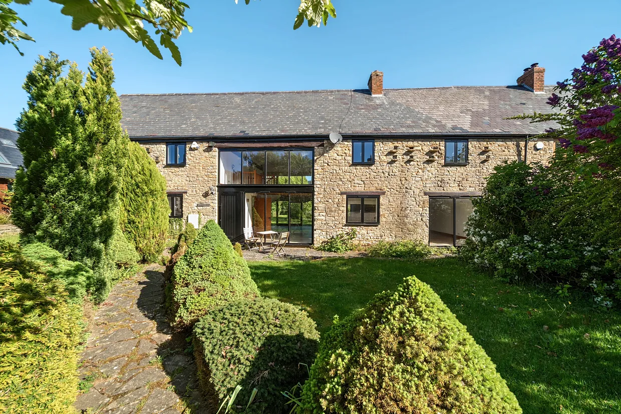 Astwick, Croughton, NN13 photo 1
