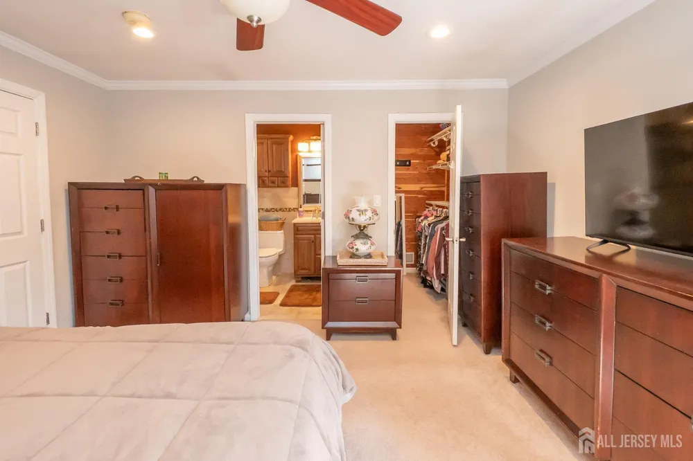 68 SANDHILL ROAD, Jamesburg, NJ 08831