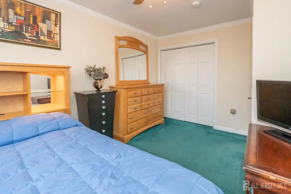68 SANDHILL ROAD, Jamesburg, NJ 08831