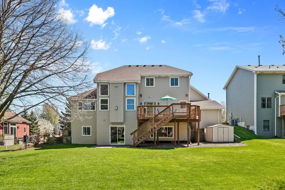 3406 Hartford Rd, Woodbury, MN 55125