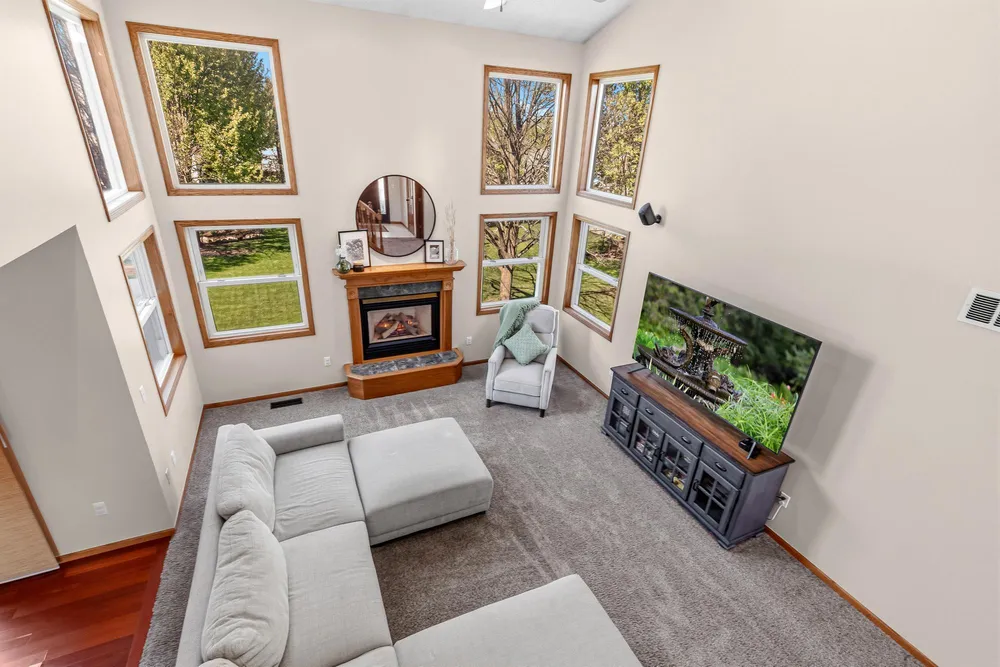 3406 Hartford Rd, Woodbury, MN 55125