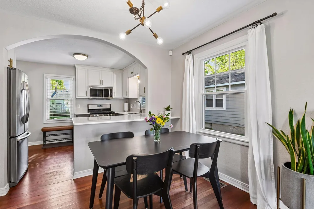 4031 Yosemite Ave S, Saint Louis Park, MN 55416