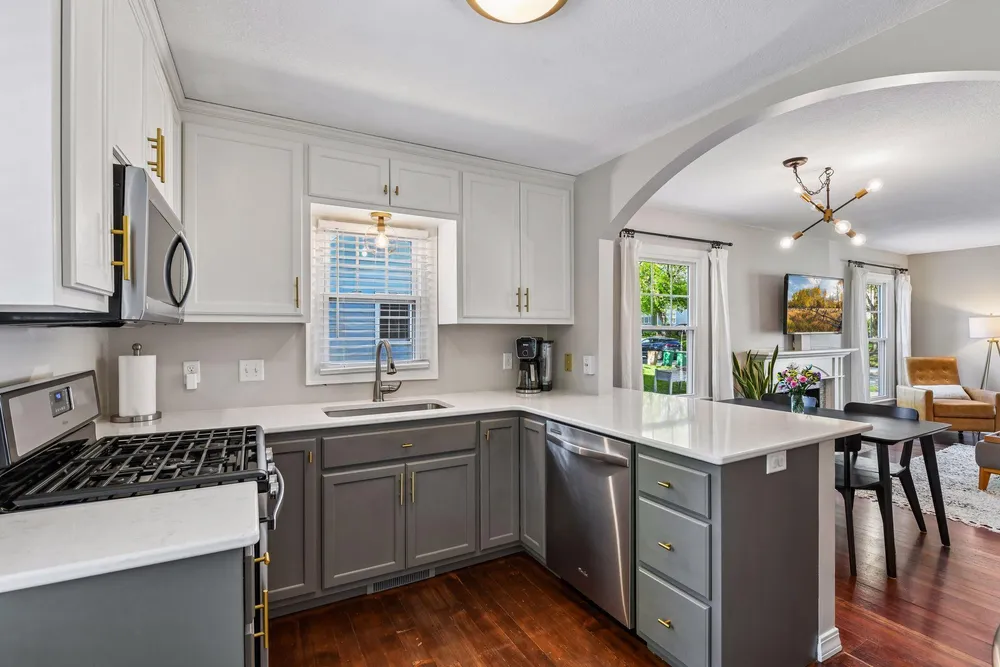 4031 Yosemite Ave S, Saint Louis Park, MN 55416