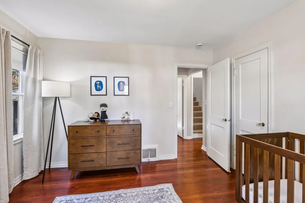 4031 Yosemite Ave S, Saint Louis Park, MN 55416