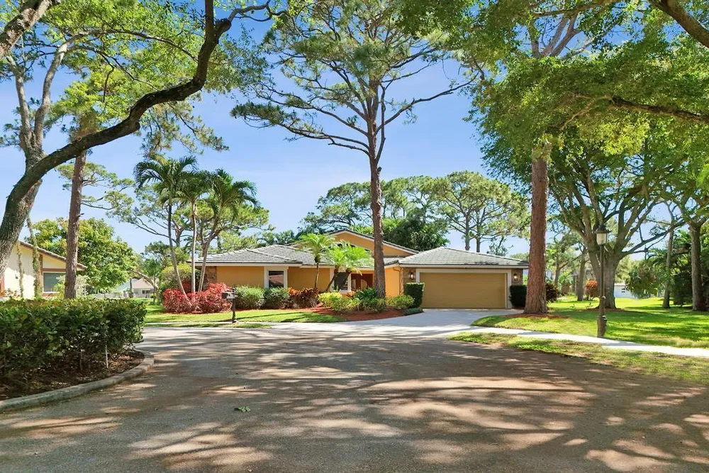 3630 NW 24th Ave, Boca Raton, FL 33431