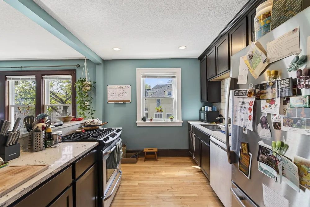2322 Garfield Ave, Minneapolis, MN 55405-3242