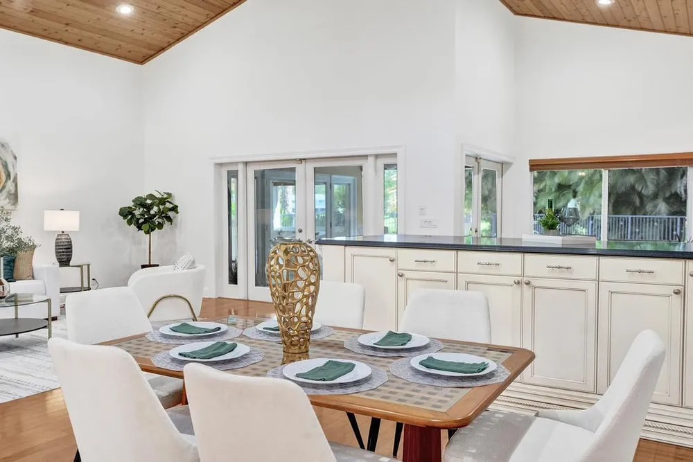 3630 NW 24th Ave, Boca Raton, FL 33431