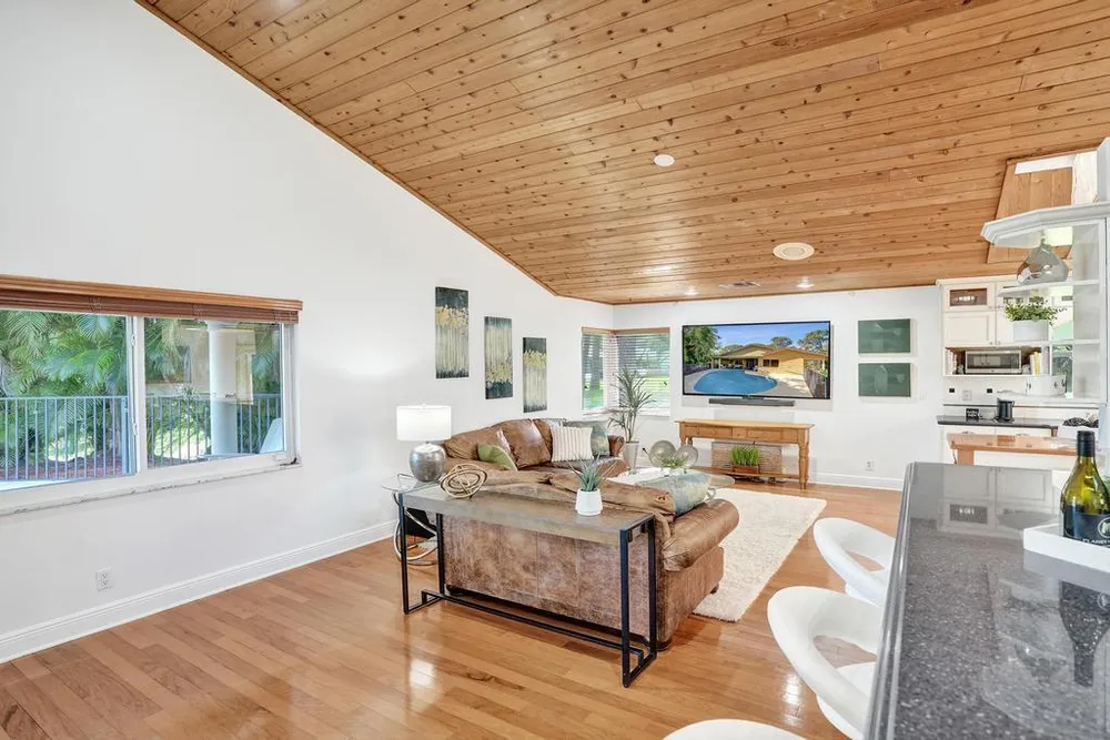 3630 NW 24th Ave, Boca Raton, FL 33431