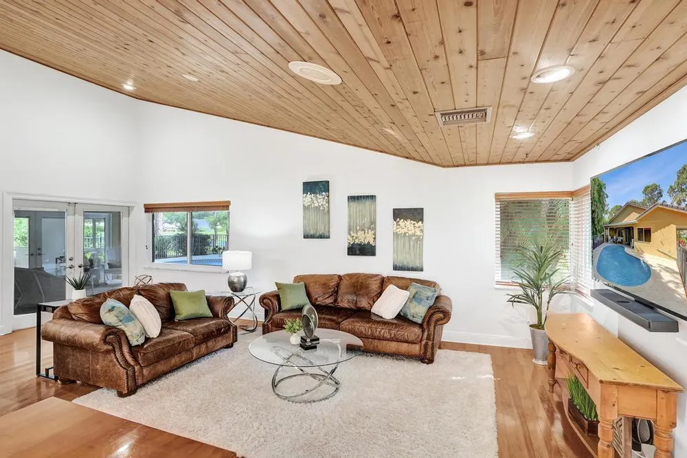 3630 NW 24th Ave, Boca Raton, FL 33431